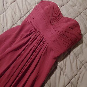 David's Bridal Chiffon Wine Strapless Dress F15555